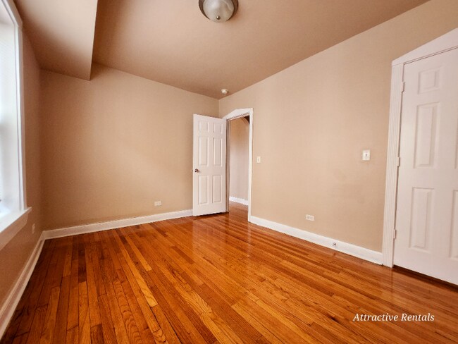 Foto del edificio - 4828 W Adams St
