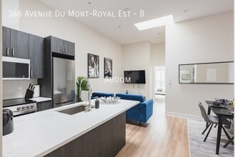 Building Photo - 366 Avenue du Mont-Royal E