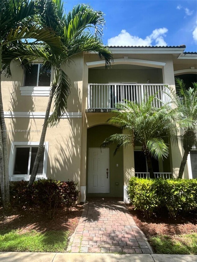 Foto principal - 2363 SE 16th Pl