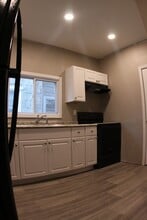 Building Photo - 62 Amherst St