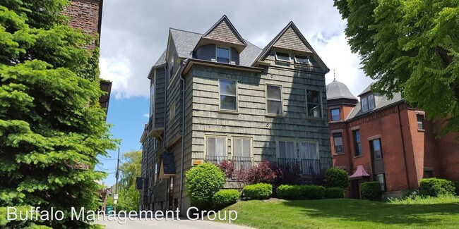 Foto del edificio - 217-219 Summer St