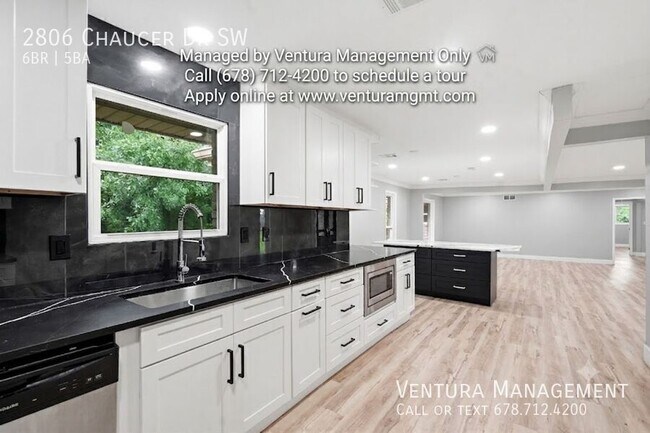 Foto del edificio - 2806 Chaucer Dr SW