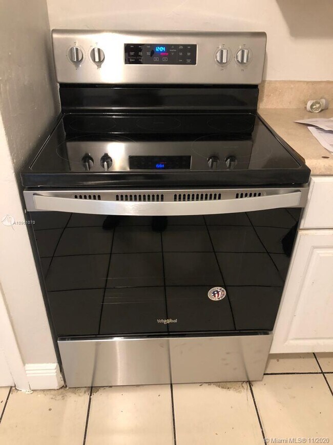 Foto del edificio - 5404 NW 16th Ct