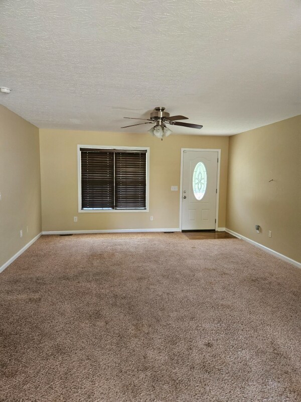 Building Photo - 1035 Smiley Troutt Rd