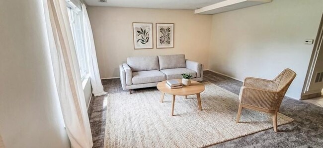 Foto del edificio - 9209 E Nassau Ave