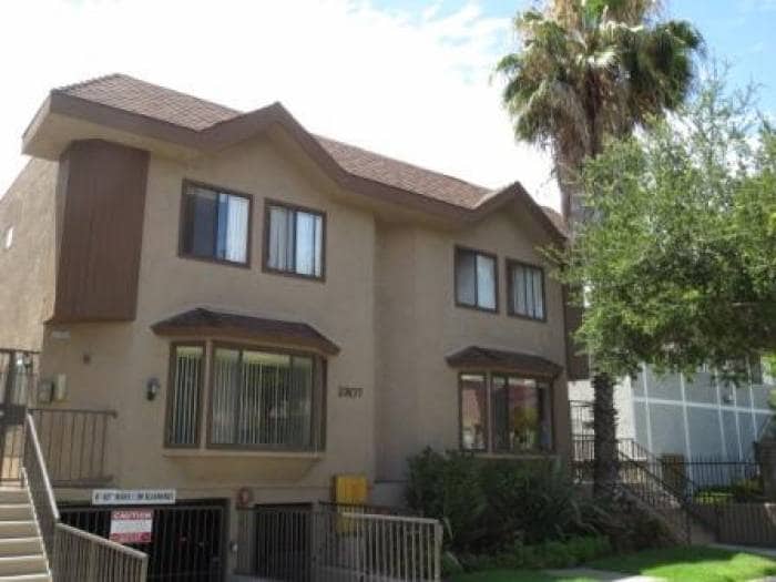 Primary Photo - 2307 N Fairview St