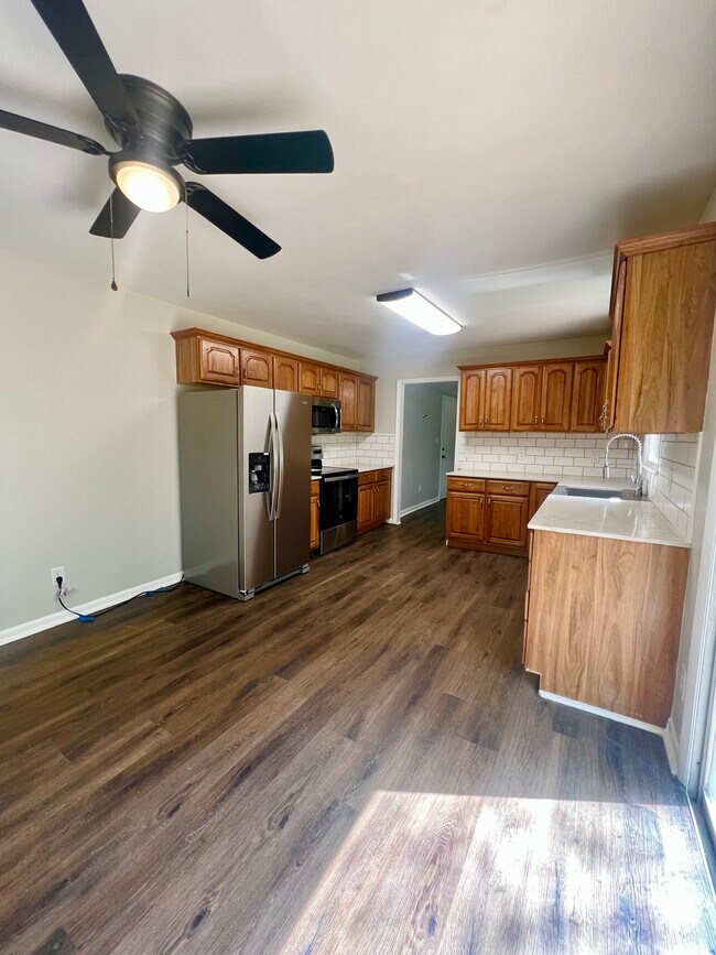 179 Longview Dr, Paducah, KY 42001 House Rental in Paducah, KY