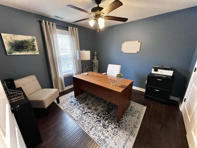 Foto del edificio - 401 E Honey Ln