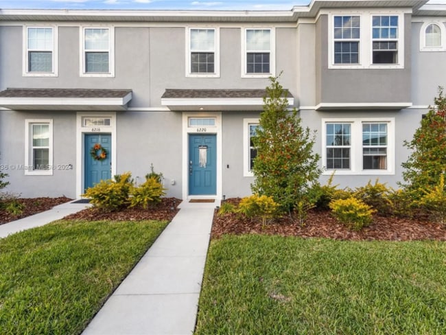 Photo - 6220 Fairmont Ln Townhome