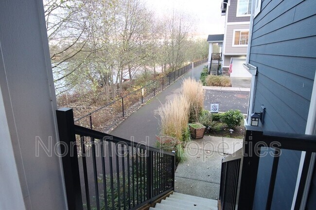 Foto del edificio - 3421 31st Dr