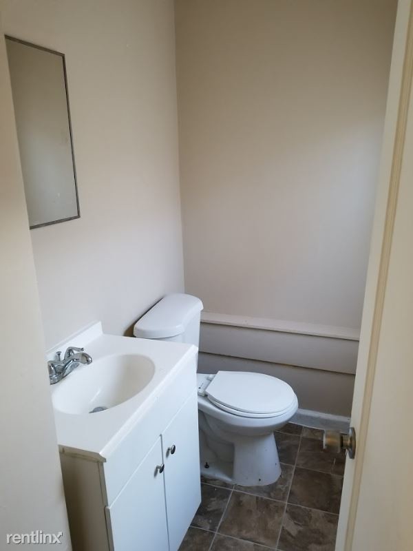 Foto del edificio - 13884 Collingham Dr