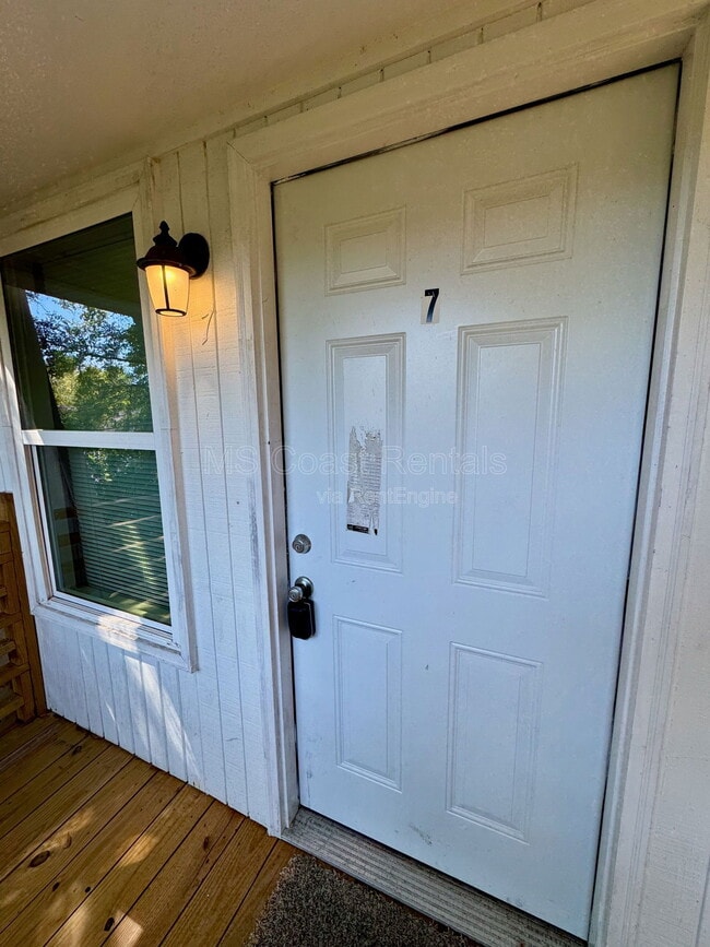 Photo - 190 Tegarden Rd Apartment