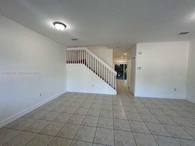 Foto del edificio - 1712 SE 31st Ct