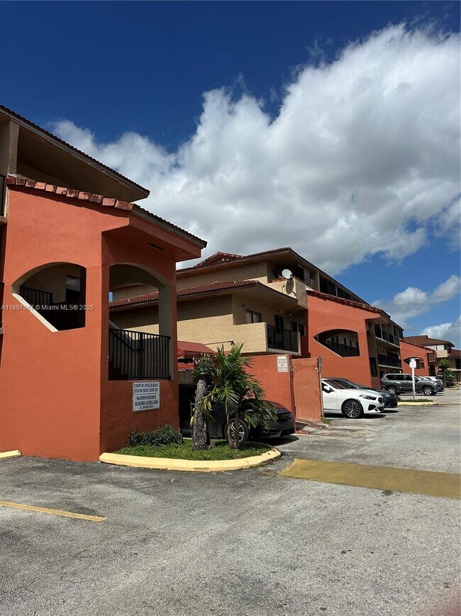 Foto del edificio - 2301 W 60th St