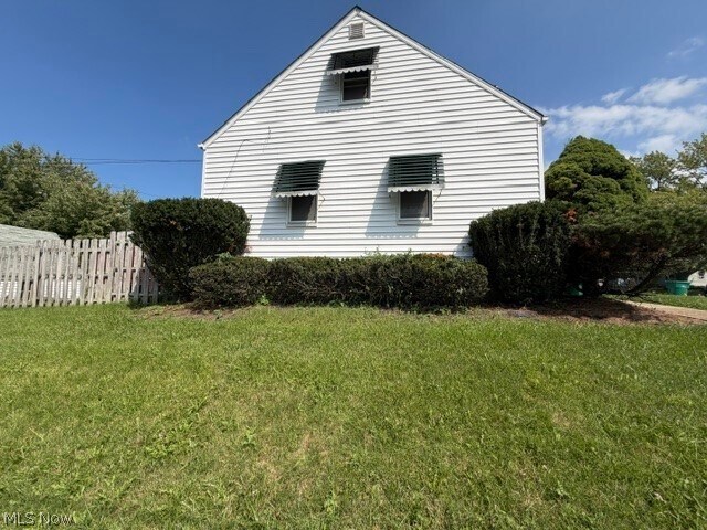 Foto del edificio - 20701 Watson Rd