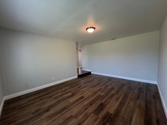 Foto del edificio - 8267 Moorhaven Way