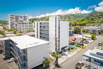 Building Photo - 1718 Anapuni St
