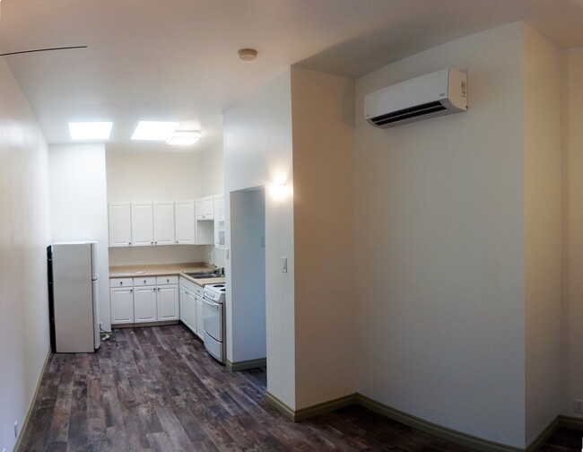 Kitchen / Living - 1700 N Michigan Ave