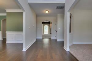 Building Photo - 4215 Windslow Dr