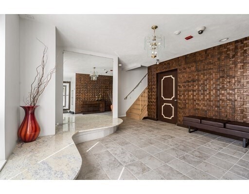 Foto del edificio - 405 Langley Rd