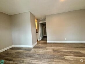 Building Photo - 505 N J St