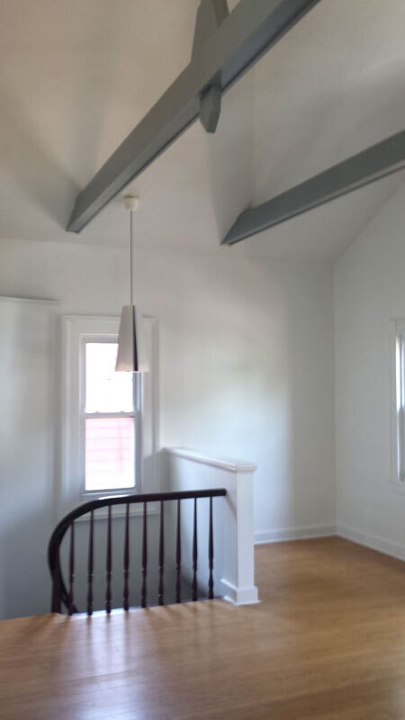 Primary Photo - 40 Lyon St