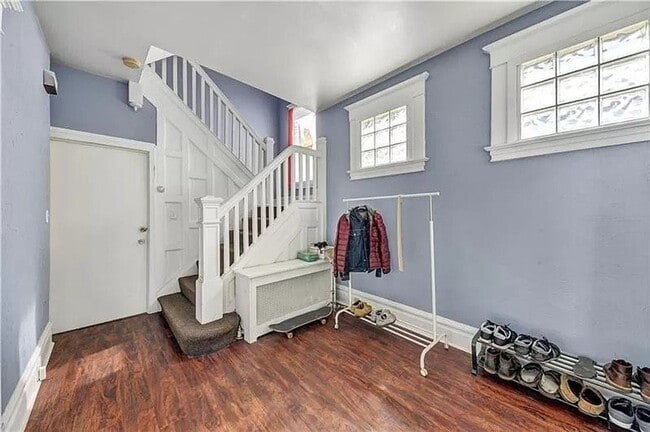 Photo - 7540 Calumet St Apartment