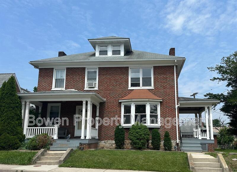 Primary Photo - 1119 Fry Ave