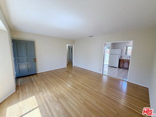 Foto del edificio - 5431 Cartwright Ave