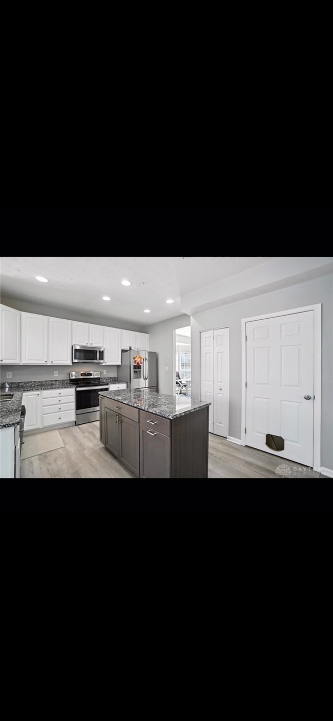 Foto del edificio - 3492 King Edward Wy