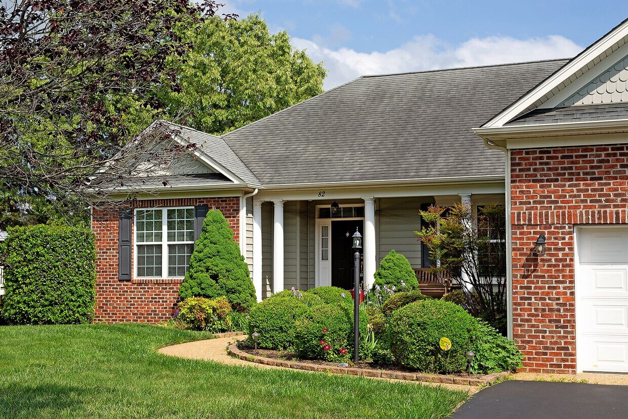 Primary Photo - Pet-Friendly One Level Living Waterfront Home
