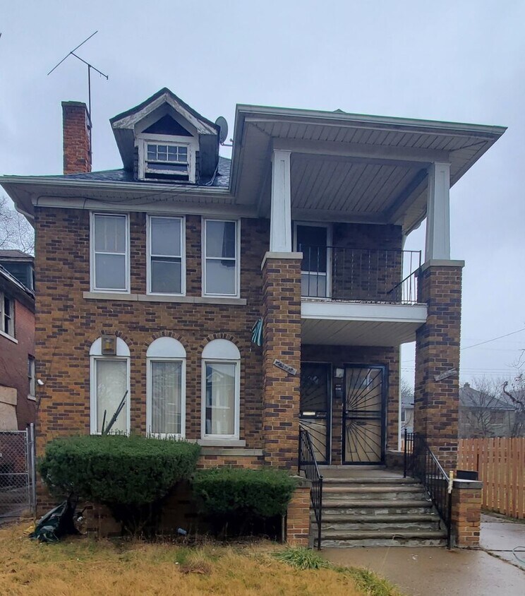 Primary Photo - 2979 Tuxedo St