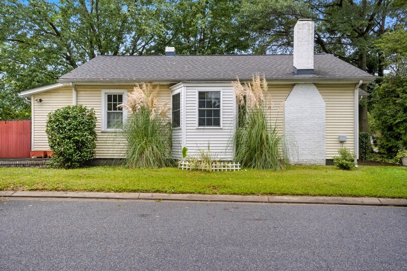 Foto principal - 1021 Green St