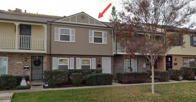 Building Photo - EL CAJON - ROYAL GARDENS - Nice Updated 3 ...