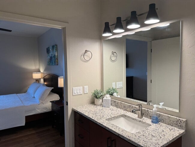Interior Photo - The Wit : Resort Style Living