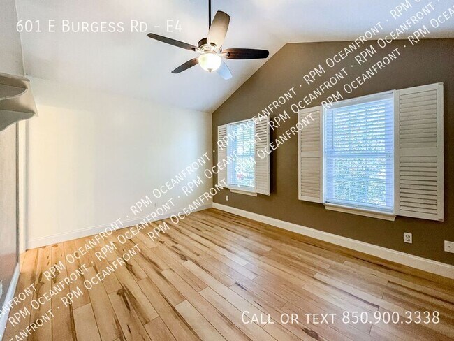 Foto del edificio - 601 E Burgess Rd