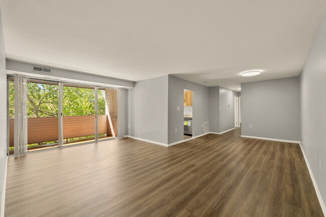 Foto del edificio - 5614 Bismach Dr