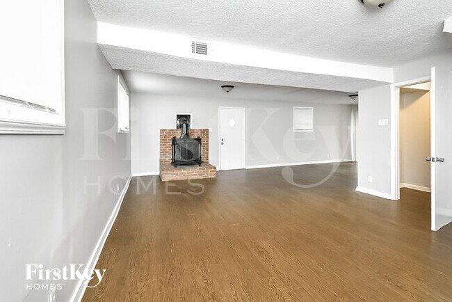 Foto del edificio - 3082 Earnett St