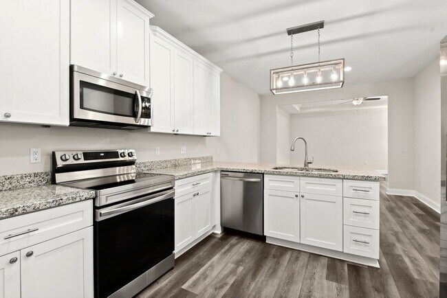 Building Photo - 12524 Morgan Creek Ln