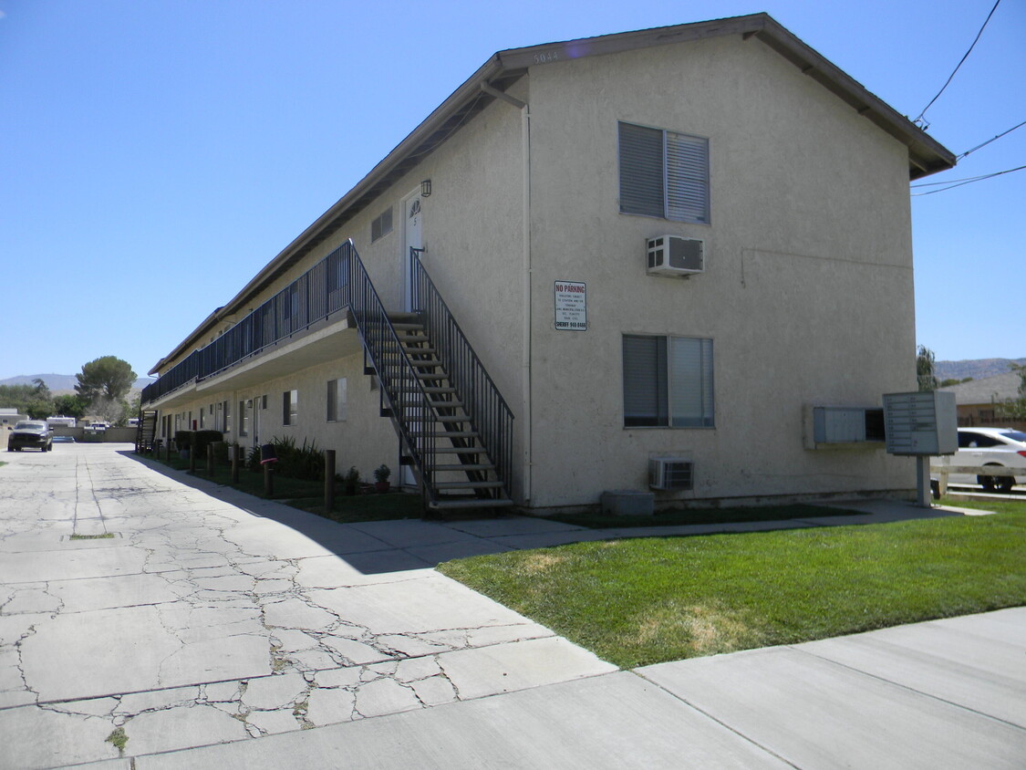 Primary Photo - 5044 Avenue L10 Ave