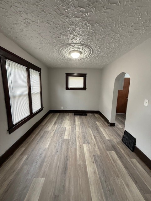 Foto principal - 437 Bonnie Brae Ave SE