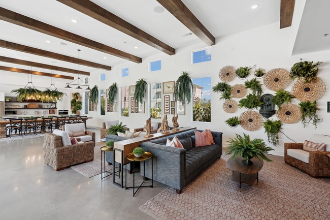 Building Photo - Lorrel Apartments