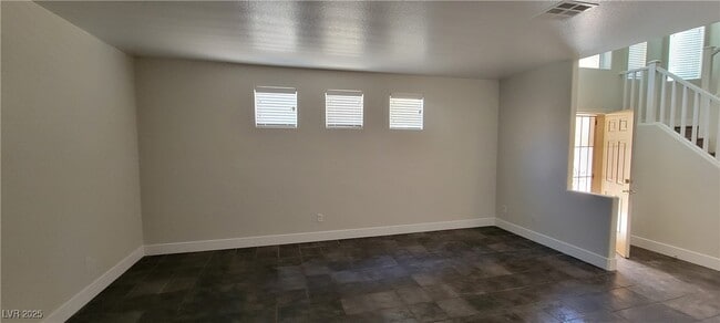 Foto del edificio - 5917 N Victory Point St