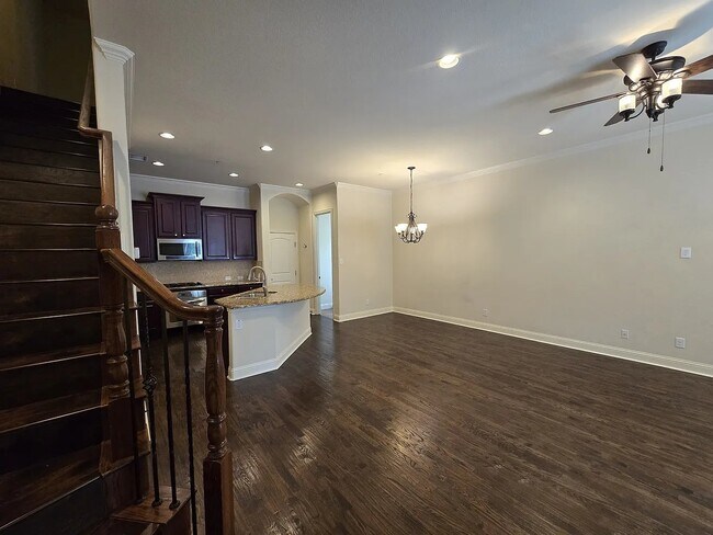 Foto del edificio - 7924 Osborn Pkwy