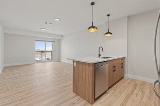 Building Photo - Trinity Gate - 4755 Walker Rd