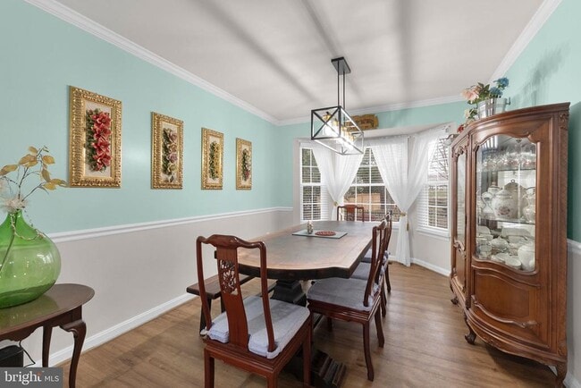 Building Photo - 15728 Beau Ridge Dr