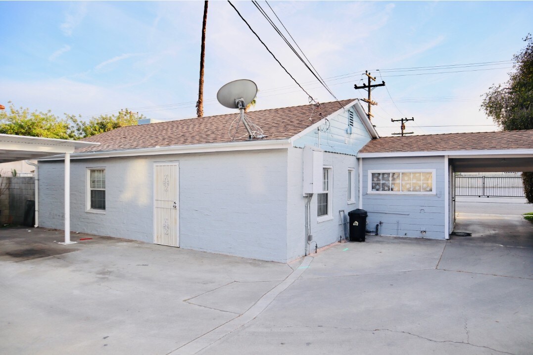 Rear Of The Front Unit - 8023 Alhambra Ave