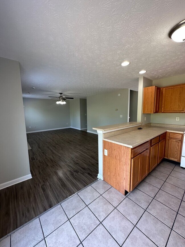 Foto del edificio - 3891-3895 Ledyard St.