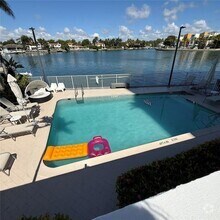 Building Photo - 5880 Collins Ave