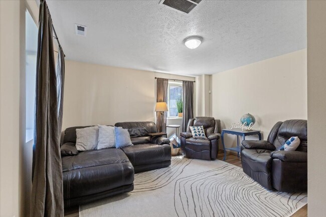 Foto del edificio - 9308 North Mountain Lane